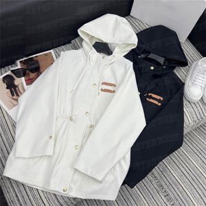 Kvinnor Designer Hooded Trench Coat Fashion Long Style Windbreaker Jacket Design Midjan Drawstring Coats For Lady297d