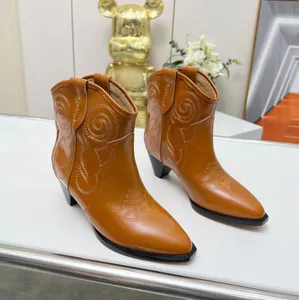 Botas de designer de luxo mulheres couro genuíno salto alto cabeça redonda moda bota clássico casual splice cor sólida botas de trabalho de alta qualidade sapatos de fábrica