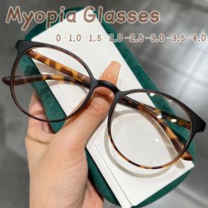 Eyeglass Frame Men Women Round Frame Short-sighted Eyewear Blue Light Myopia Glasses Unisex Retro Anti-blue Light Eyeglasses Diopter To -4.0 231005