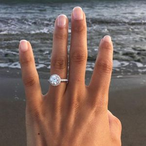 2020 dişi yüzük büyük beyaz yuvarlak elmas nişan yüzüğü sevimli 925 gümüş mücevher vintage alyans kadınlar için207z