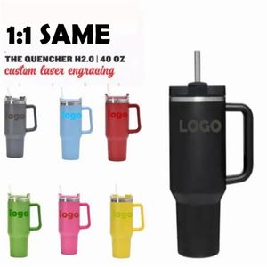 Nya 40oz rostfritt stål muggar med logotyphandtag lock halmöl tumblers vatten flaskpulverbeläggning utomhus camping vakuum isolat211d