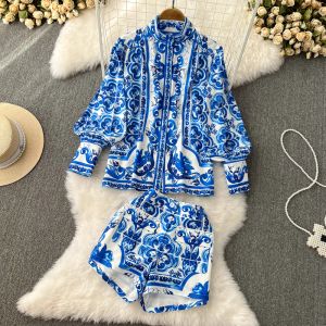 Kvinnor Vintage Two Piece Clothing Short Set Luxery Floral Print Lantern Sleeve Blue Chic New Shirts and Pockets Belt Shorts Suit