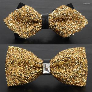 Laços RBOCOMen Moda Cristal Bling Gravata Novidade Canto Plano Afiado Sólido Ouro Prateado Bowtie Para Homens Casamento