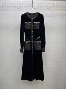 Temel gündelik elbiseler Tasarımcı Kadınlar için Bahar 2023 Yeni Bel Bandı İnce ve Zarif Stil Yüksek Son Siyah Kadife Etek 7CXQ