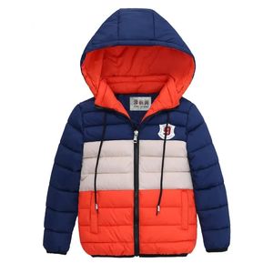 Jacken 4-8 Jahre alt Winter Dicke warme Kapuze Jungenjacke Mode gestreifter Reißverschluss Daunenoberbekleidung für Kinder Kinder Geburtstagsgeschenk 231005