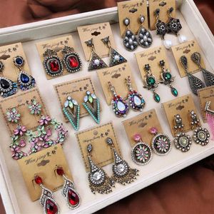 10 par Retro Bohemian EarDrop Jewelry Lasser Folkstil överdrivna långa tofs örhängen blommor blad hjärta örhängen dangler juvel235w