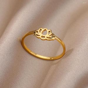 Clusterringen Schattige kleine lotusbloem voor vrouwen Roestvrij staal Vintage gouden kleurring Uniek ontwerp Sieraden Moedergeschenken Anillos