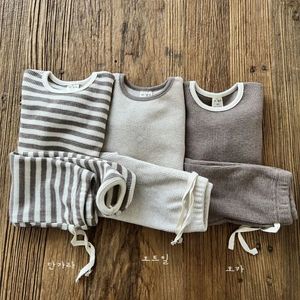 Kläderuppsättningar Småbarn Casual Sports Suits Babies Boys Spring Autumn Cloth Color Long Sleeve 2 Piece Set Child Thin Sweatshirtpants 231005