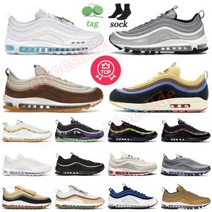 デザイナー97ランニングシューズ97S OGスニーカーMSCHF X INRI JESUSE SILVER BULLET SEAN WOTHERSPOON MUSLIN PINK FOAM MENS RUNNERS TROINERS 97 OUTDOOR SHOE DHGATE 36-46