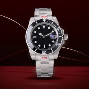 Mens Watch Designer Watches Yüksek kaliteli otomatik mekanik hareket ışıklı safir su geçirmez spor sporları Montre Luxe 2813 Hareket Bilekleri