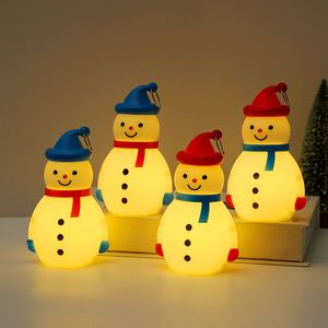 クリスマスの装飾は雪だるまの装飾を導いた雪だるま装飾