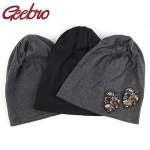 Beanie Kafatası Kapakları Geebro Kadınlar Pamuk Yumuşak Beanies Şapka Mens Unisex Sıradan Kalp Kalp Bayanlar Gevşek Siyah Şapkalar 231005
