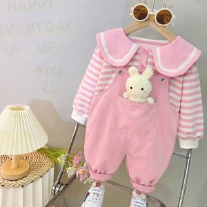 Kläder set baby flickor kläder set vår höst barn rand t -shirt overalls tecknad kanin spädbarn kläder kläder barn träning 231005