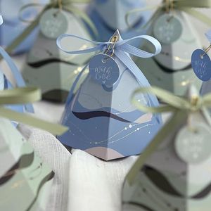 Prezent Wrap 10pcs stożka piramidy w stylu cukierki opakowanie papierowe czekoladowe pudełka ślubne Favours