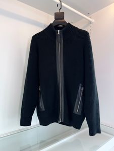 Highend 브랜드 남성 재킷 가을 가을 겨울 새로운 스타일 가죽 스티칭 디자인 지퍼 니트 재킷 고급 고품질 탑 디자이너 재킷