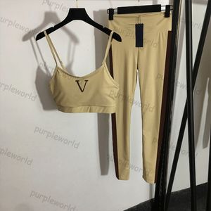 Yoga Wear Womens Monogram Baskı Sırıştırıcıları Fitness Takımlar Spor giyim mahsulü taytlar Yüksek Bel Taytlar