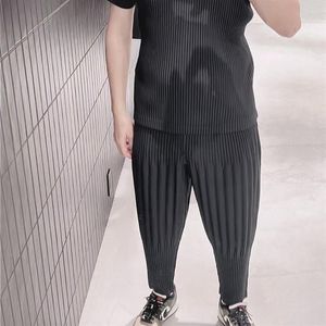 Herrbyxor miyake homme plisse issey veckat tyg mode casual mäns och kvinnor knickerbockers penna333k