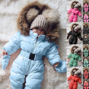 Rompers zimowe ubrania niemowlę niemowlę snowsuit chłopiec dziewczyna romper kurtka z kapturem kombinezon ciepły gęsty płaszcz strój dla dzieci odzież wierzchnia odzieży 231005