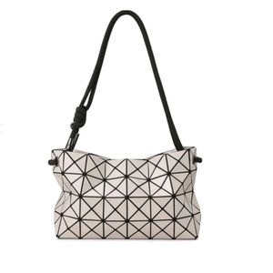 Japanese Original Lingge April Ny dragstring Box Portable Tofu Single Shoulder Crossbody Women's Bag Underarm Bag231006