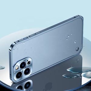 メタルシーホースバックルメタルフレームクリアケース霜防水電話ケースiPhone 12/13/14/15 Pro/Maxの磁気電話ケース