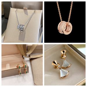 2024 New Look Hot-selling Pendant Necklace - Simple and Elegant preppy for Women,Durable Colorfast Gold Plated Suitable Students,Business Lady Leisure Girl