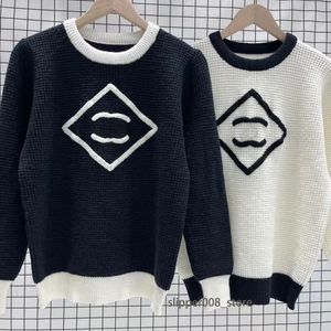 Paris Designer Sweater Mulheres Suéteres Jumper Bordado Suéter Malha Clássico Malhas Outono Inverno Manter Quente Jumpers Design Pulôver Canal Knit