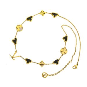 Halsband van-clef arpes designer lyx mode kvinnor 18k guld lyxig gåva halsband hög kvalitet charm kärlek halsband perfekt för flickors semestergåvor