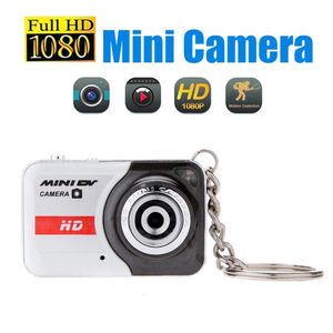 Kameror Mini Digitalkamera Portable för POGRAPI Högupplöst Sport DV Camcorder Small Body Support 32G TF -kort med MIC 231006