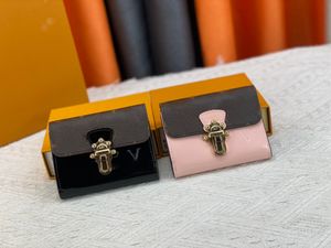 Bolsas de luxo femininas carteiras curtas marrom carta emendada dobrável portátil bolsa com zíper bolso multi-cartão senhoras bolsas de moedas sacos de embreagem metal ferrolho carteiras femininas