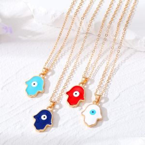 ペンダントネックレスColorf Turkish Blue Evil Eye Palm Hand Necklace for Women New Trendy Lucky Clavicle Chain Choker Jewelry Drop Delive DH591