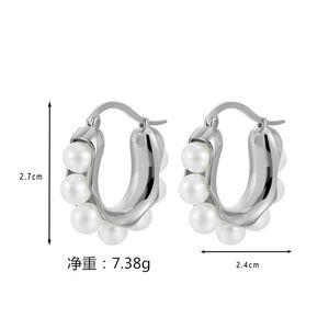 Nya geometriska örhängen högklassiga örhängen 925 Silver Pearl Stud örhängen Fashion Ear Clips Prydnad Kvinnor Partihandel