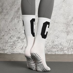 Spor Socks Mesleği Kadın Yoga Çorap Uzun Slip Slip Hızlı Kuru Pamuk Pilates Bayanlar Fitness Spor Salonu için Dans Balesi 231005