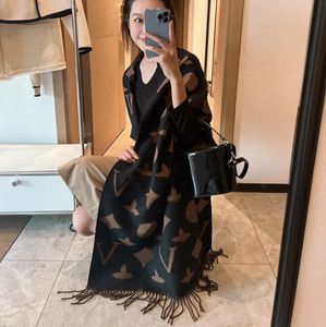 designer women Brand scarf Luxury Scarf Cashmere Thick Shawl Women Long Winter Pashmina Long Wraps Hijab with Tassel Bufanda Le foulard gift