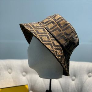 남성을위한 최고의 디자인 패션 버킷 모자 여성 접이식 낚시 모자 블루 편지 해변 선 바이저 어부 모자 241d