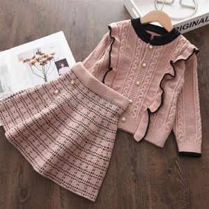 Conjuntos de roupas Bebê Meninas Sweater Outfit Mais Novo Inverno Malha Ruffles Cor Sólida Casual Top Saia Roupas 230927