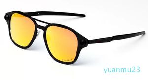 Çerçeve Moda Polarize Güneş Gözlüğü Kadın Açık Hava Spor Koşu Gözlük Çiftleri Lens Paket