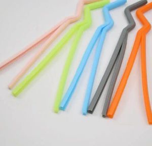 Simple Silicone Foldable Straws Reusable Drinking Straw Non-Toxic Bar Kitchen Detachable Washable Silicone Straws Travel Drinkware 5colors