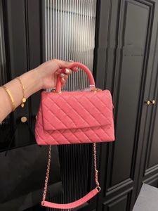 hantera crossbody mini väska lyxiga kedja handväskor rosa vit blå kvinnokedja klaff axel väska sliver guld cc bokstav handväska tre storlek 20 cm 25 cm 28 cm arbete shoppingväska