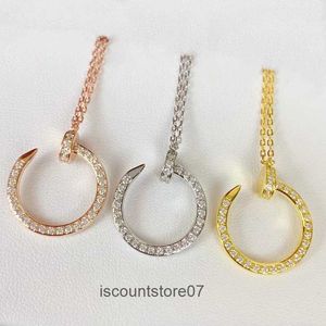 Pendant Beloved Fashion Jewelry Women's Gold and Silver Chain Geometric Nail Necklace Valentine's Day Female Male Wedding Gift