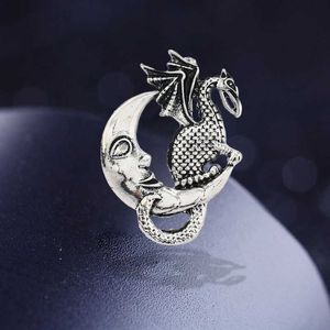 Designer Luxury Brooch Dinosaur Moon and Dragon Breast Needle Men's Chest Flower Suit Fashion Flying Dragon Breast Needle Clothing Accessories