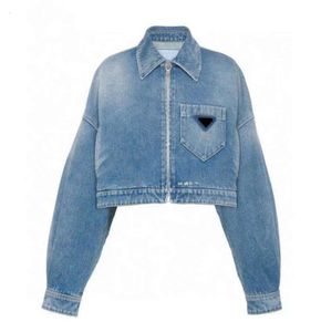 Alla typer av mode kvinnor jackor denim kappa tvätt blå designer knapp bokstäver skjortor kvinna nöd