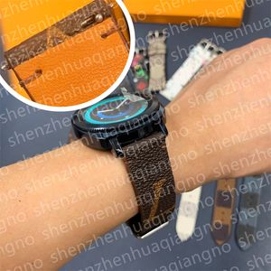22mm 20mm Tasarımcı Samsung Galaxy Watch Band Strap için Akıllı Kayışlar 4/46mm/42mm/Aktif 2/Correa Gear S3 Bilezik Klasik Kahverengi Çiçek Lüks Deri Saat Bantları