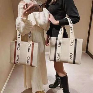 Woody Tote Bag 5a Quality Women Canvas Shopping Bag Handväska Hög nylon Hobo Fashion Linen Stora strandpåsar Luxur Designer Travel Crossbody Shoulder Plånbok Purses