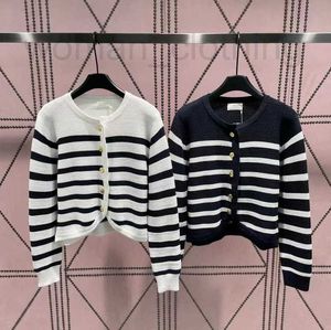 Kvinnors tröjor Designer Cardigan Womens Sweater Polo Shirt Button Shirt Classic Navy Stripe Fashion Regular Casual Long Sleeve Knit Jacket tröja 1qs8