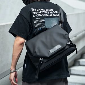 Evening Bags Men s Messenger Business Crossbody Bag Large Capacity Fit 15inch Laptop Casual Boys Waterproof Shoulder Designer Luxury 231006