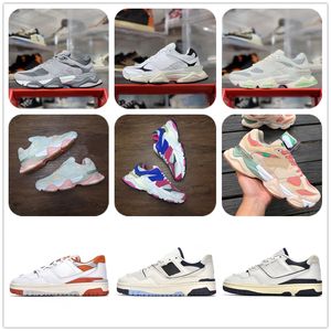 Herrkvinnor Casual Shoes Sneakers Lakers Triple Black Cream Black Syracuse White University Blue Men Sports Trainers Running Shoes