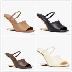 Luxuriöses Design für Herren, Daisy Spike-Sandalen, weiße Flop-Flip-Flat-Flats, Outdoor-Leder-High-Heels mit Slingbacks, Slip für den Alltag