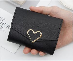 Card Holder Short Wallet Woman Designer Wallets Coin Purses Zipper Pouch Genuine Leather Mini Clutch Bags Triangle High Quality Saffiano Leather 2004