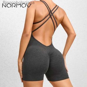 Aktywne zestawy Normov bez pleców jednoczęściowe kobiety JOKSUITY Zestaw jogi z łupem Szybkie suszenie Gym One Piece Shorts Seamless Women Sports Set SolidL231007