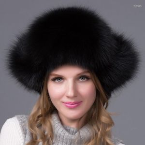Berets Winter Real Fur Hat Woman Outdoor Windproof Super Warm Bomber Hats Natural